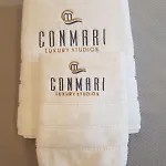 Conmari Luxury Lägenhetshotell Nidhrion