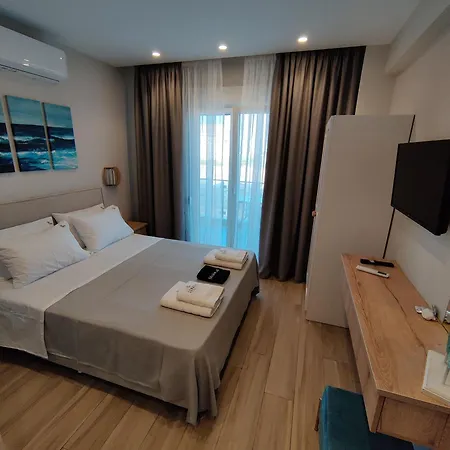 Aparthotel Conmari Luxury