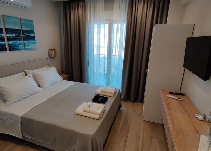 Aparthotel Conmari Luxury